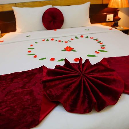 Family Holiday Hotel Hanoi Esterno foto