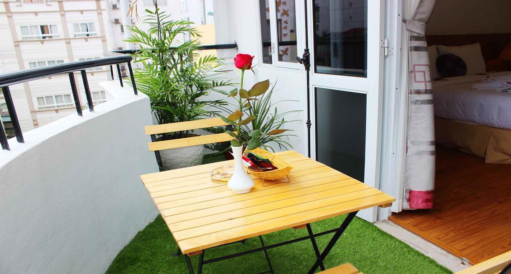 Family Holiday Hotel Hanoi Esterno foto