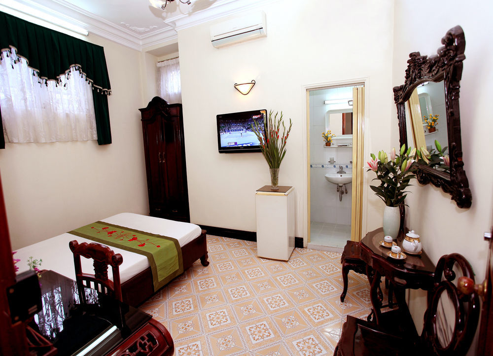 Family Holiday Hotel Hanoi Esterno foto